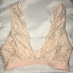 too small, doesn’t fit .